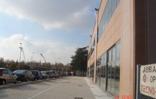 Capannone, Via P. della Mirandola 40
